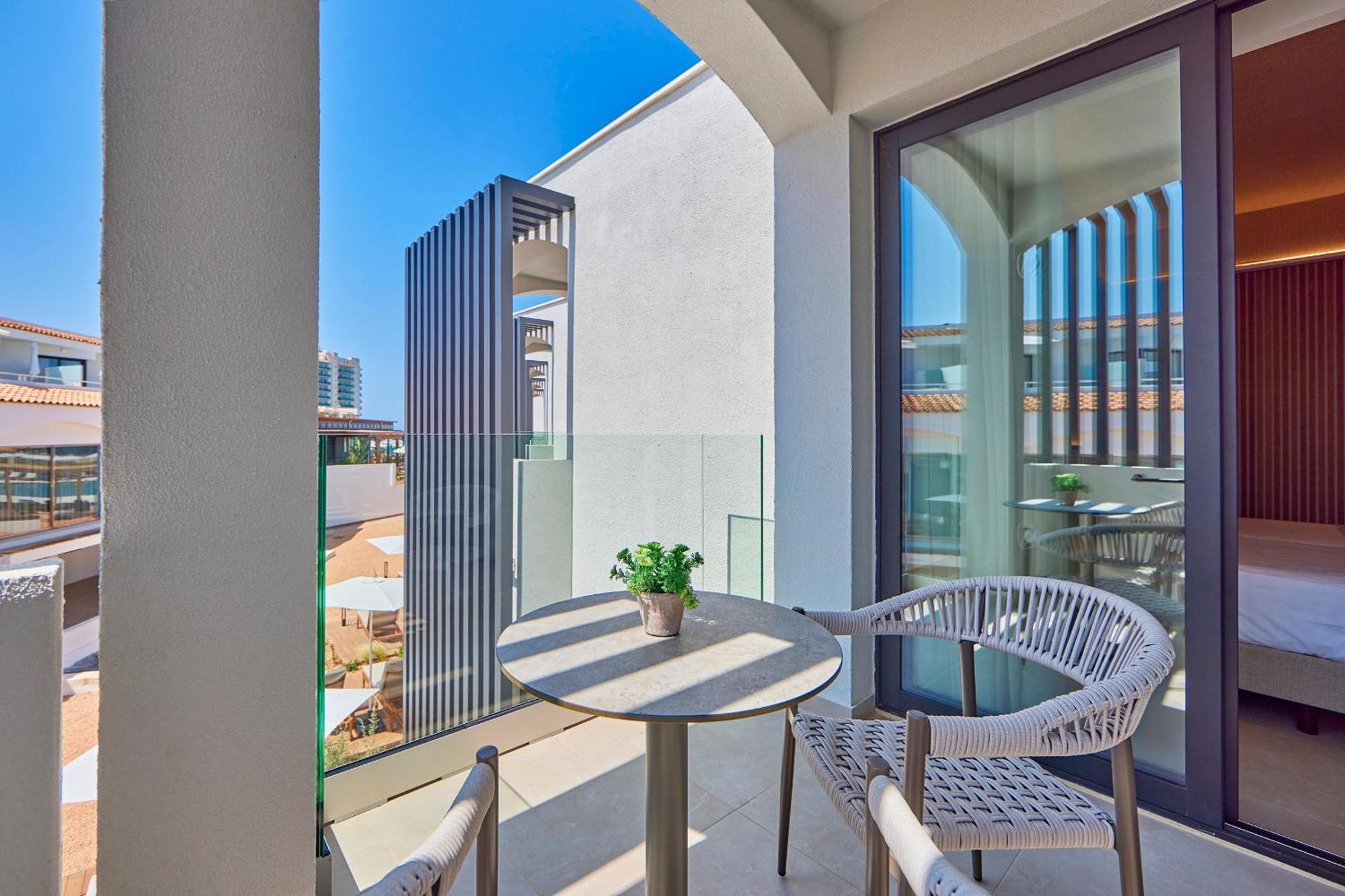 Universal Grand Leon & Spa Colonia de Sant Jordi Екстер'єр фото