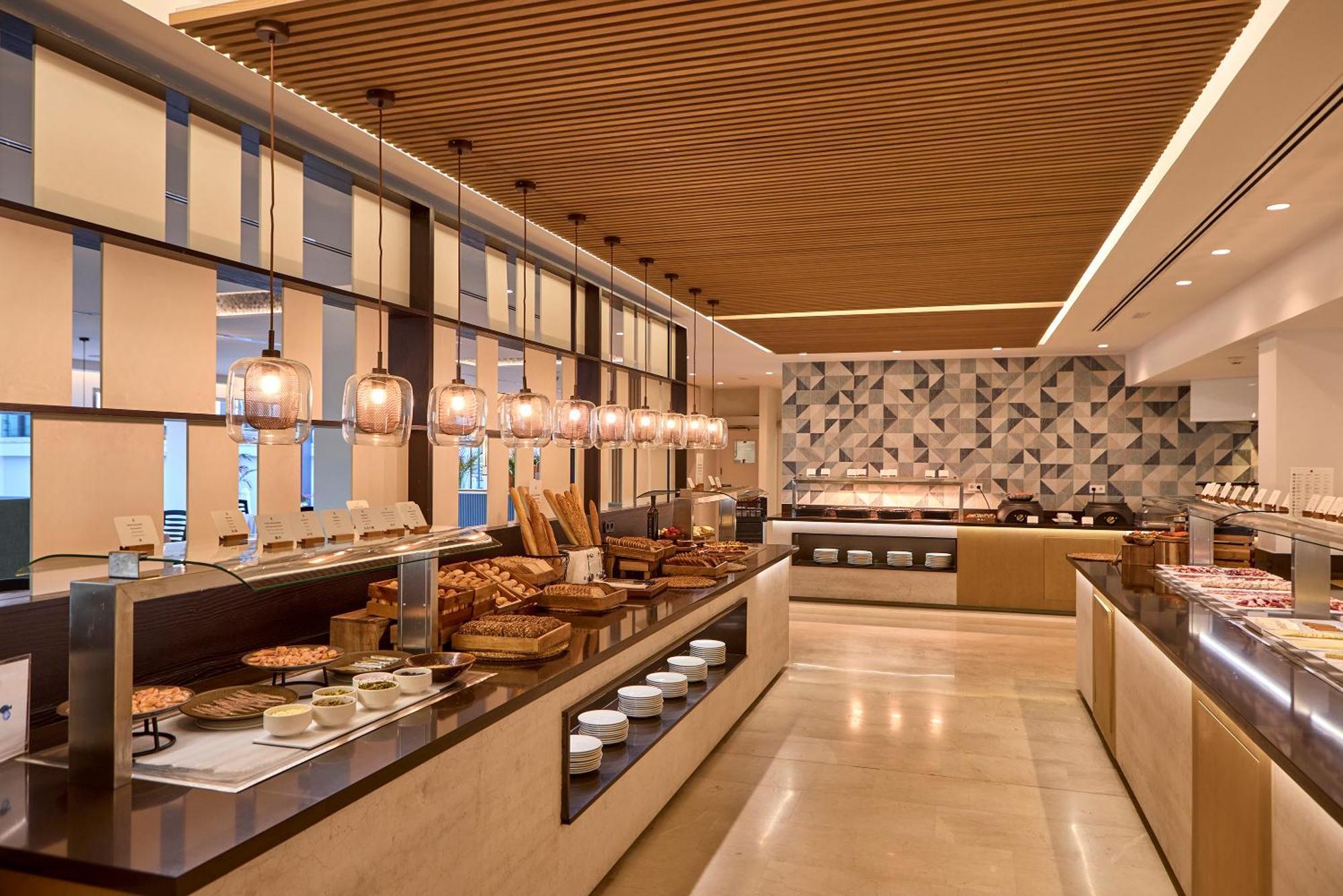 Universal Grand Leon & Spa Colonia de Sant Jordi Екстер'єр фото
